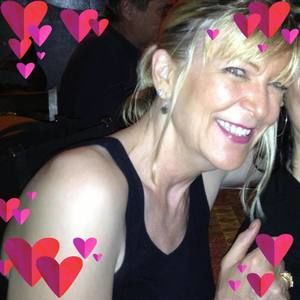 Meet your Posher, Denise